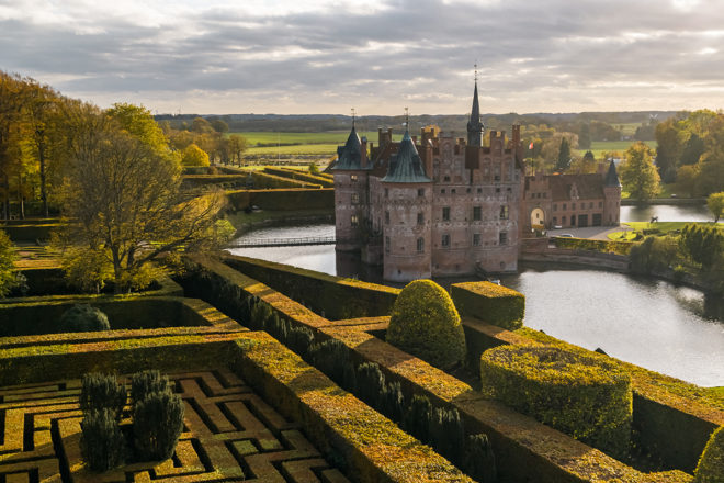 Auf dem dänischen Schloss Egeskov öffnet ein Campingmuseum.