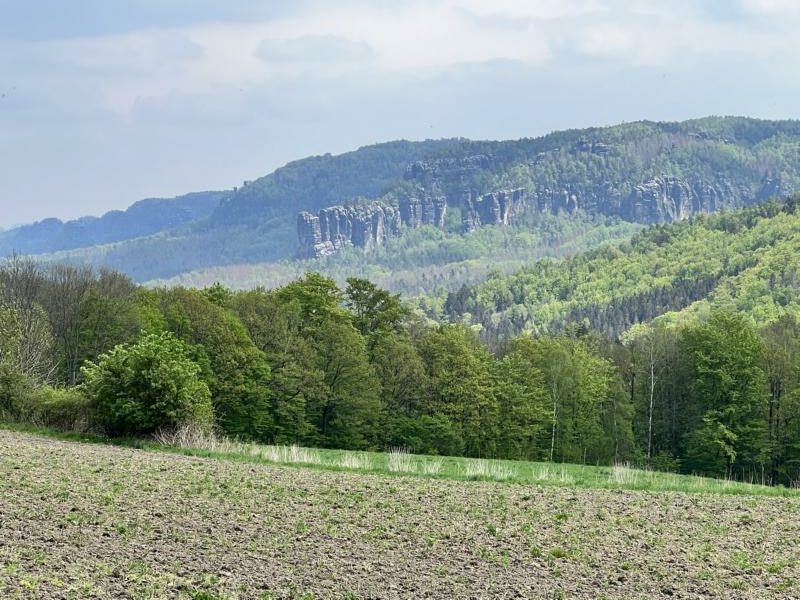 Unterwegs im Elbsandsteingebirge bei Dresden. Foto: Gerhard von Kapff